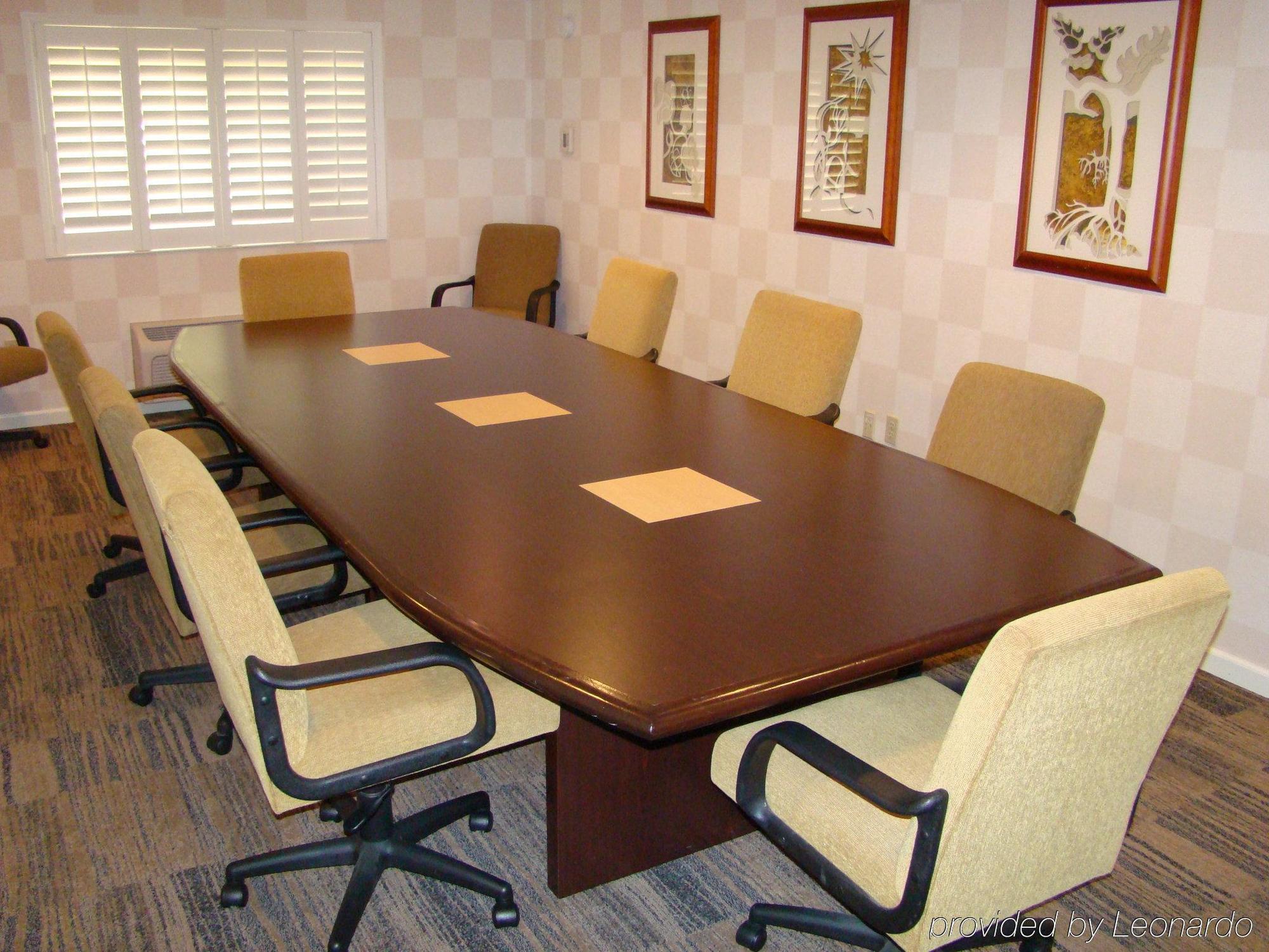 Holiday Inn Auburn By Ihg Servizi foto
