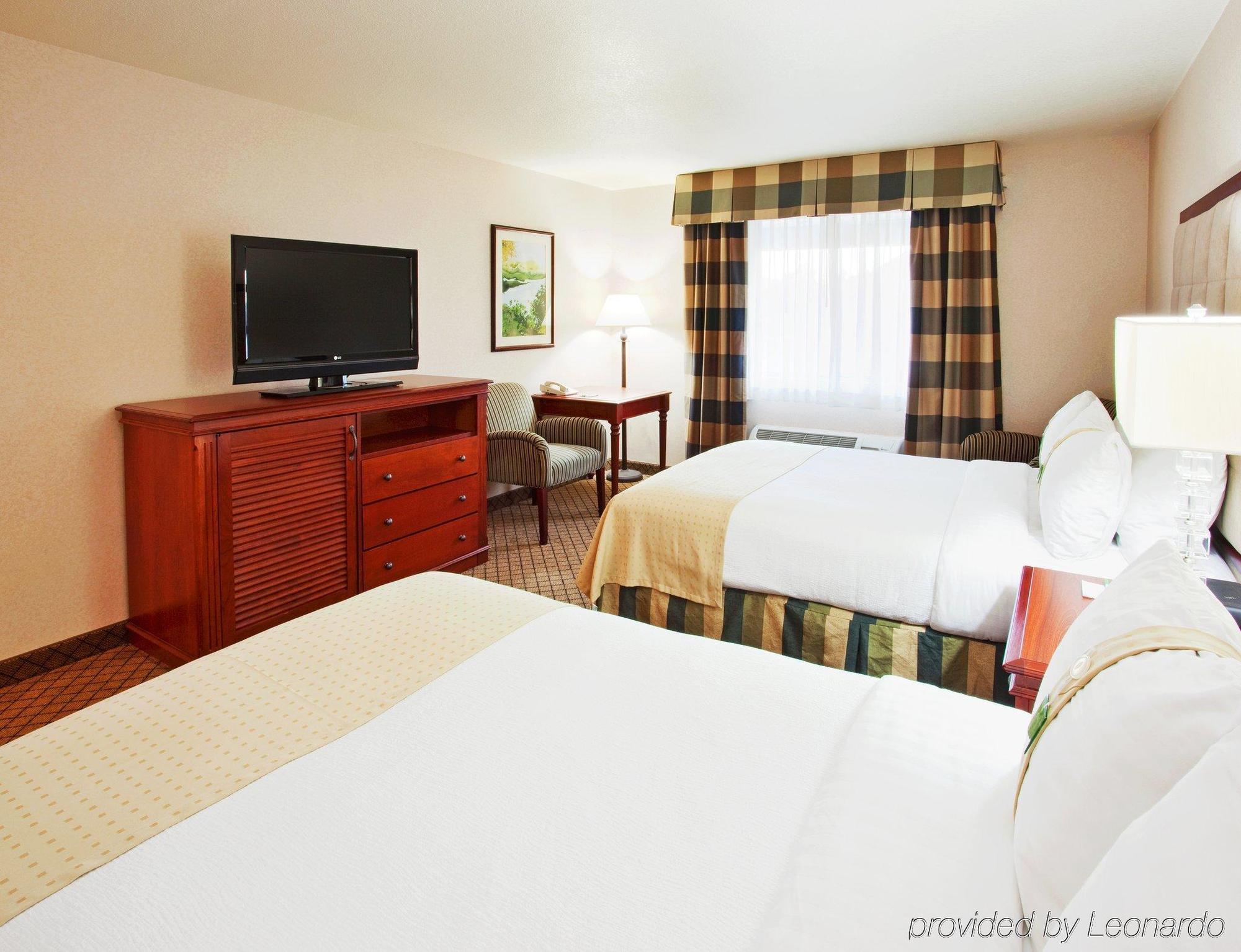 Holiday Inn Auburn By Ihg Esterno foto